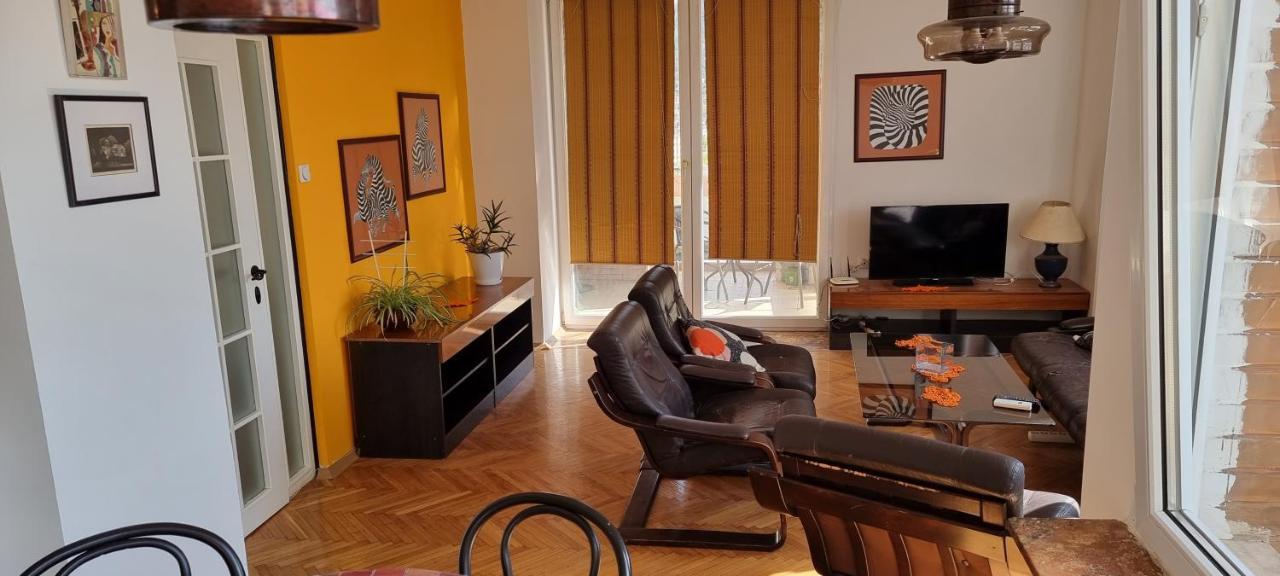 Risto Apartment Skopje Buitenkant foto