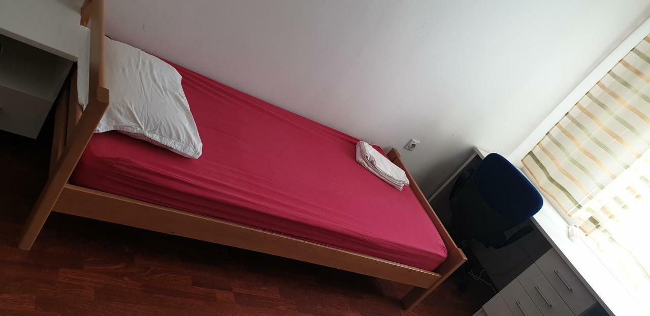 Risto Apartment Skopje Buitenkant foto